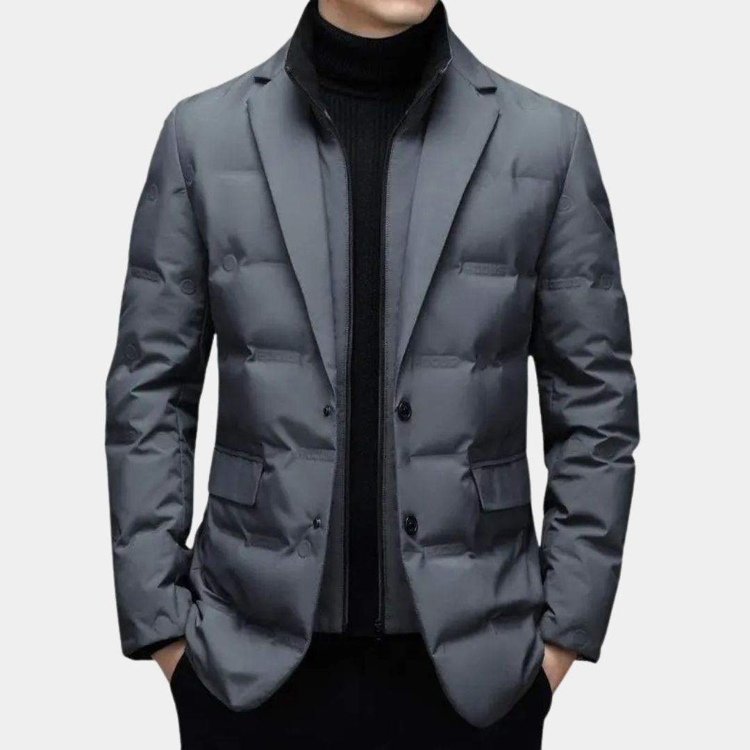 Elegante Winterjacke mit Noblem Wappendesign